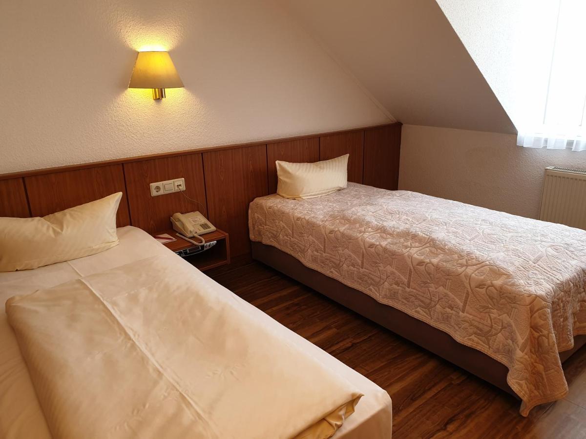Hotel Weisser Schwan Erfurt Kültér fotó