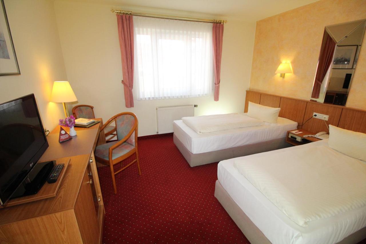 Hotel Weisser Schwan Erfurt Kültér fotó