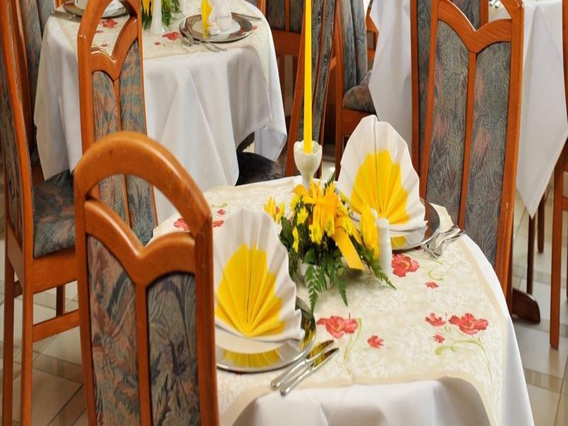 Hotel Weisser Schwan Erfurt Kültér fotó